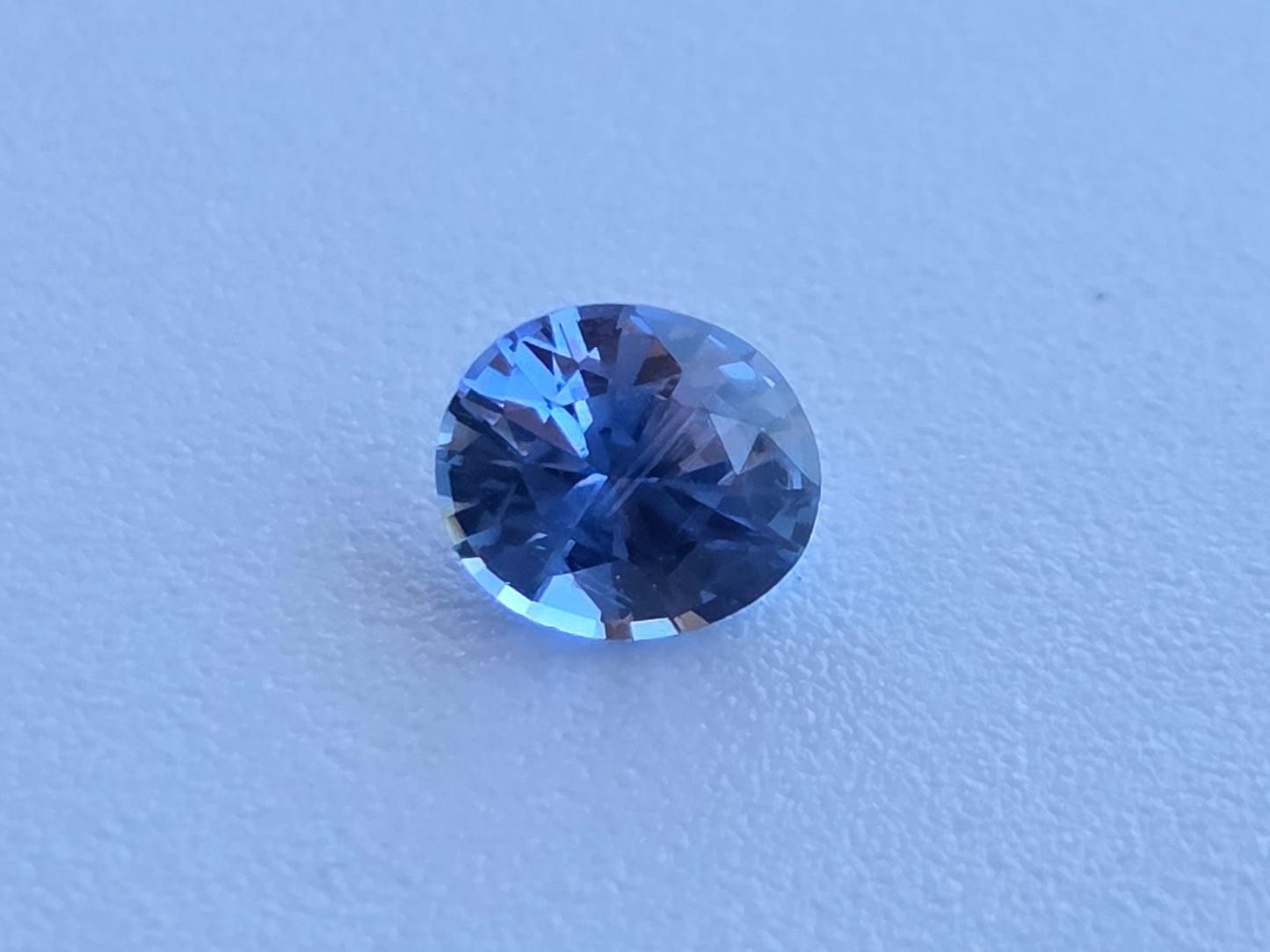 0.77 CT CEYLON BLUE SAPPHIRE