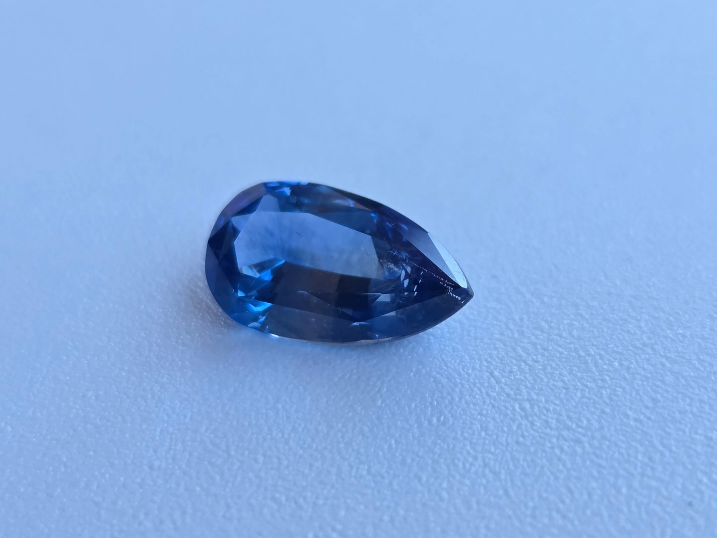 3.045 CT CEYLON BLUE SAPPHIRE