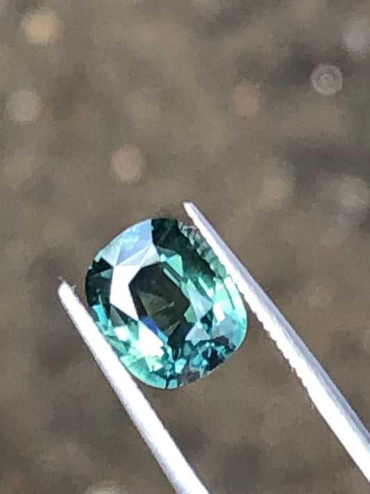 2.9 CT GREEN SAPPHIRE