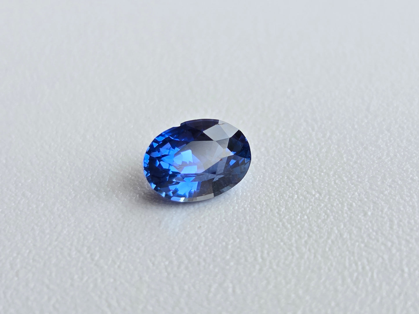 0.7 CT CEYLON CORNFLOWER BLUE SAPPHIRE