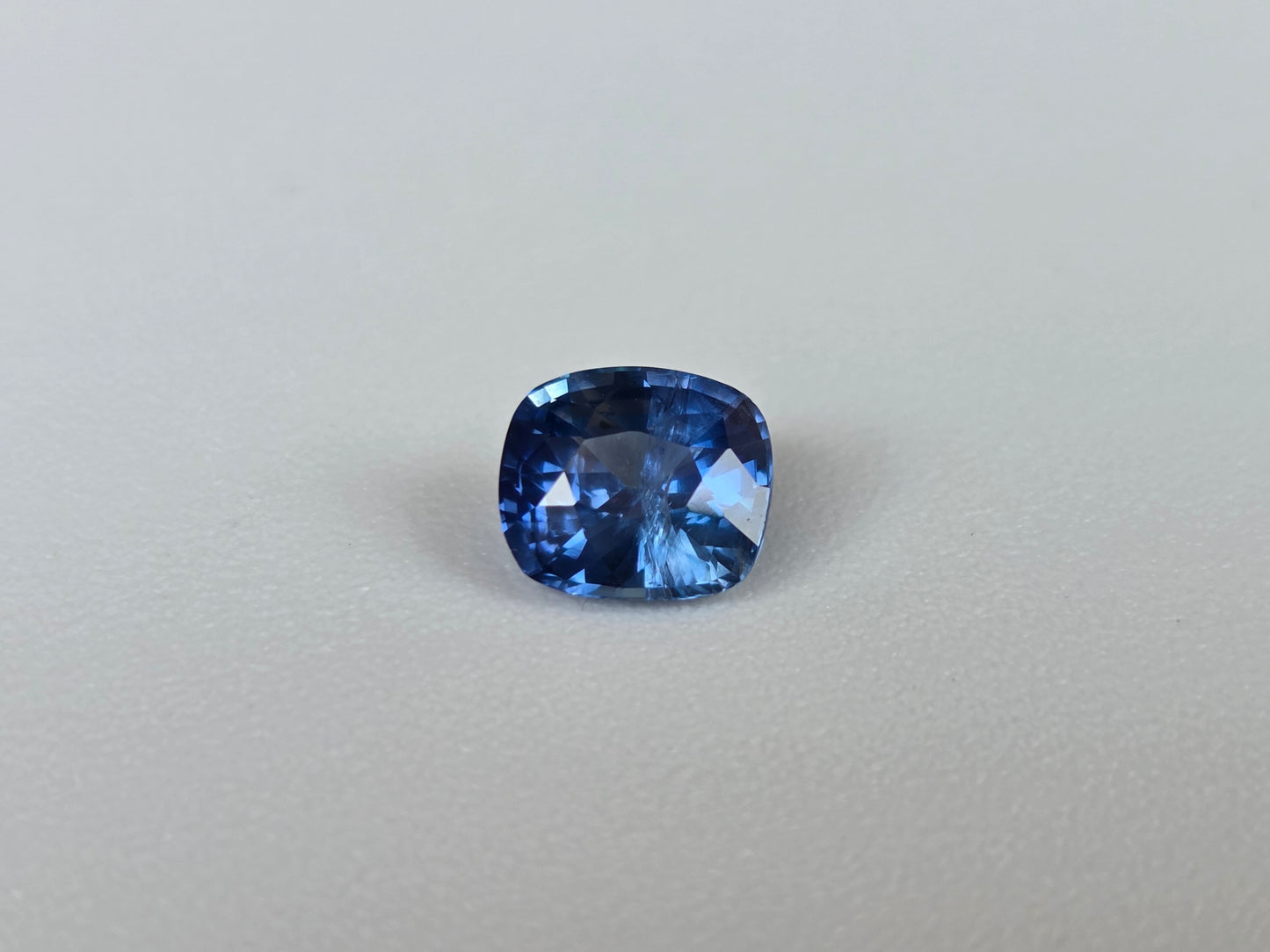 1.35 CT CEYLON CORNFLOWER BLUE SAPPHIRE