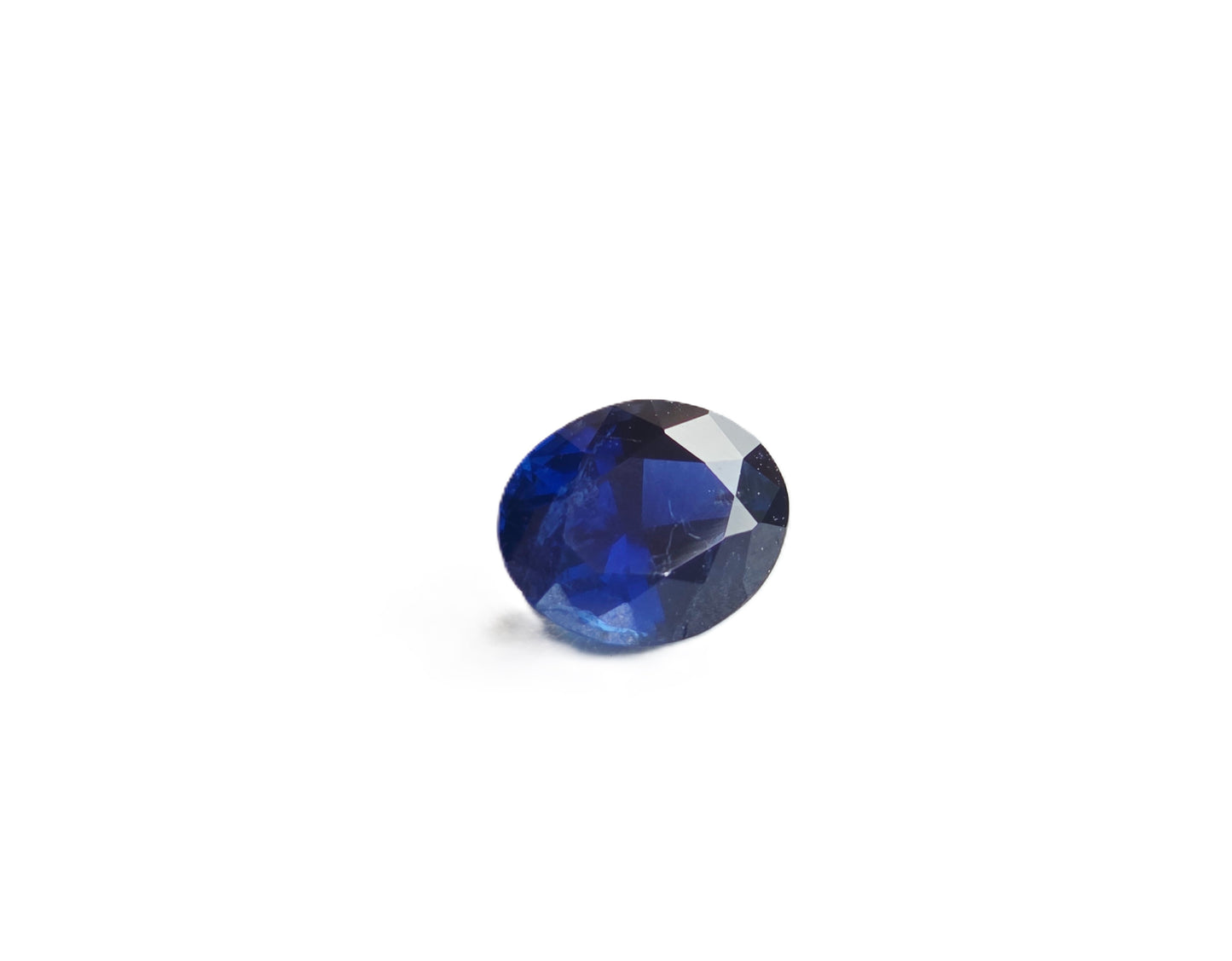 1.3 CT CEYLON ROYAL BLUE SAPPHIRE - Inclution Visible