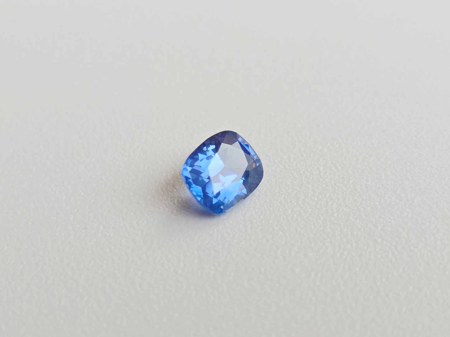 0.885 CT CEYLON CORNFLOWER BLUE SAPPHIRE