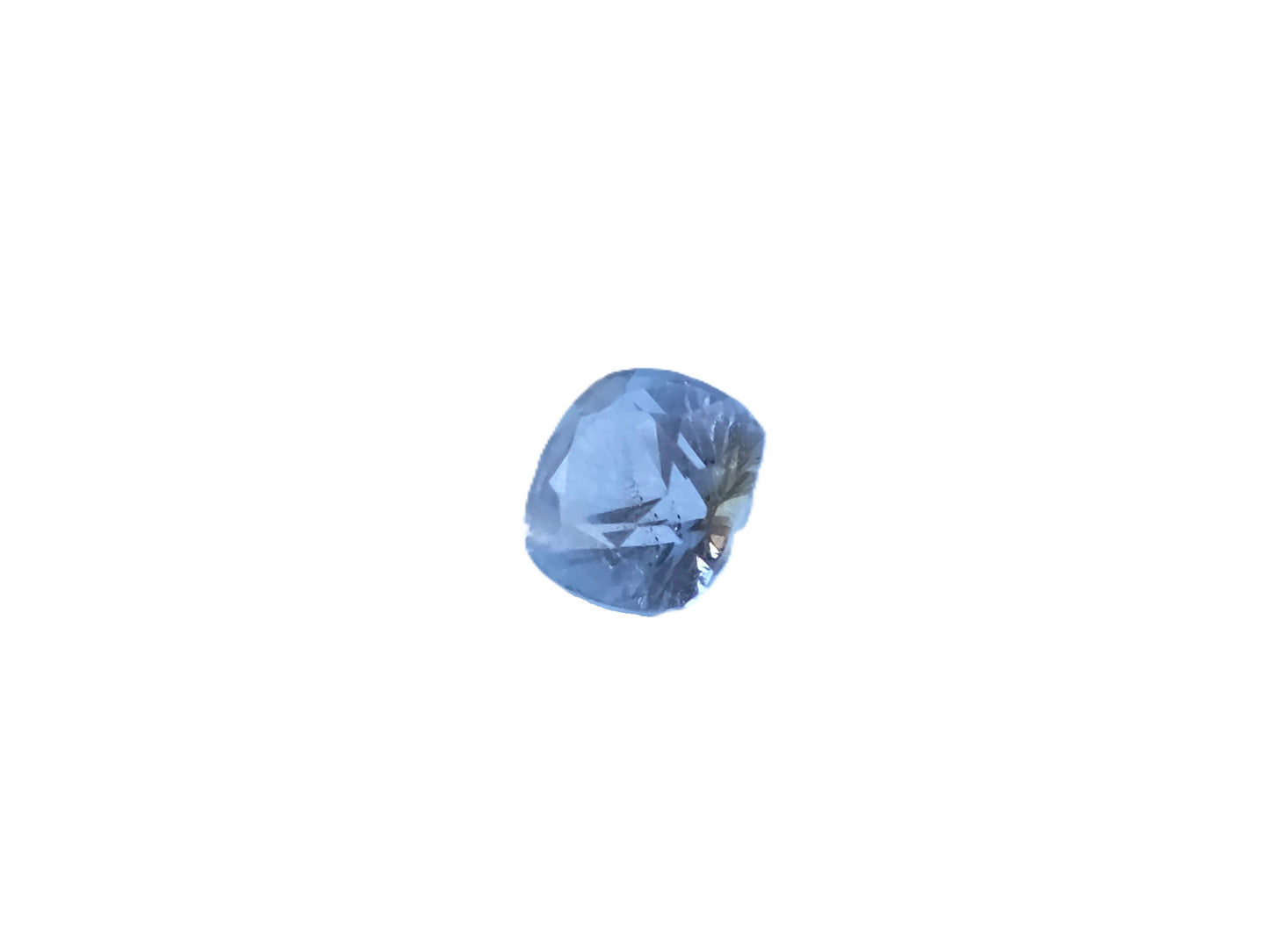 0.565 CT CEYLON WHITE SAPPHIRE