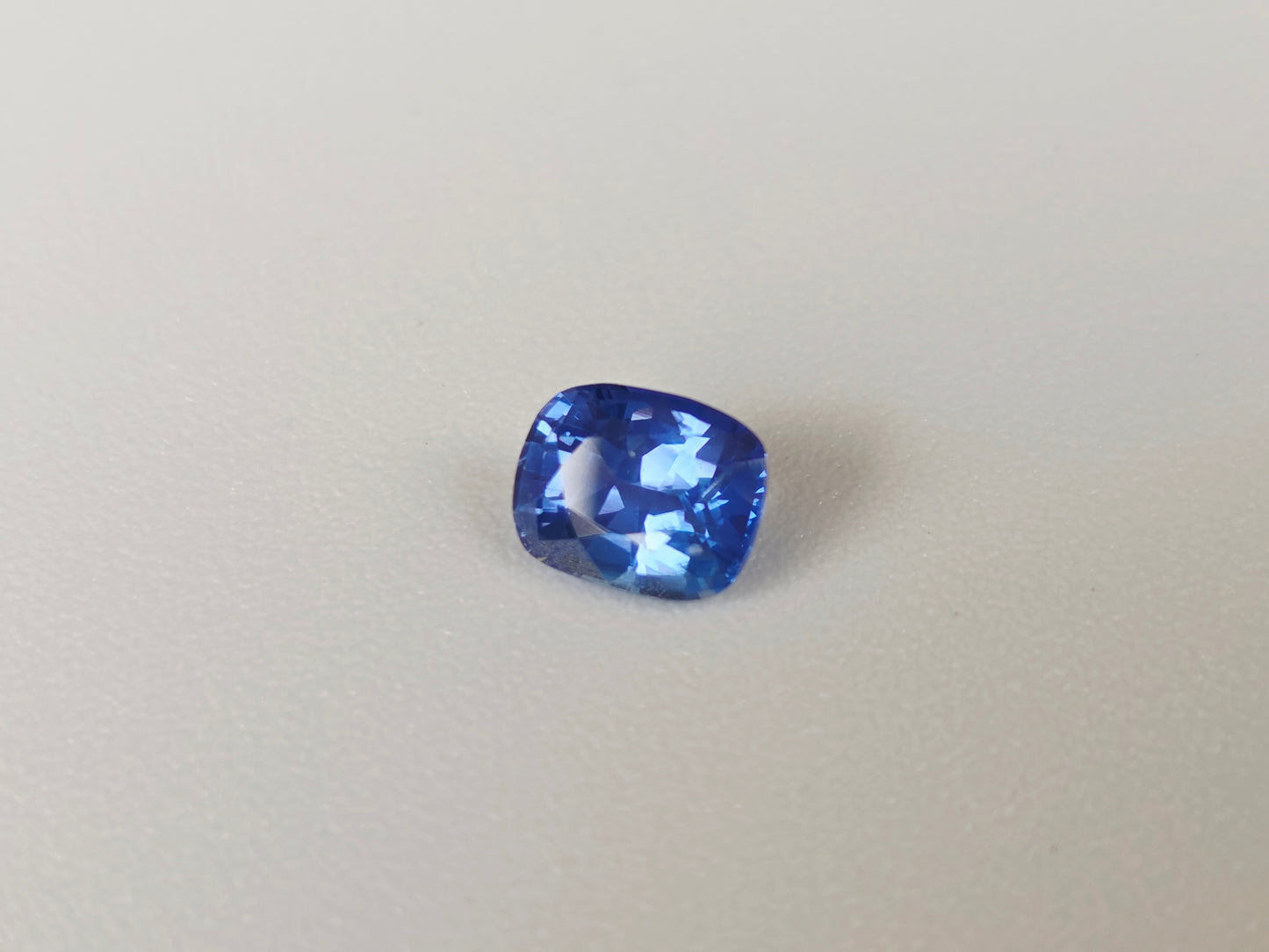 0.885 CT CEYLON CORNFLOWER BLUE SAPPHIRE