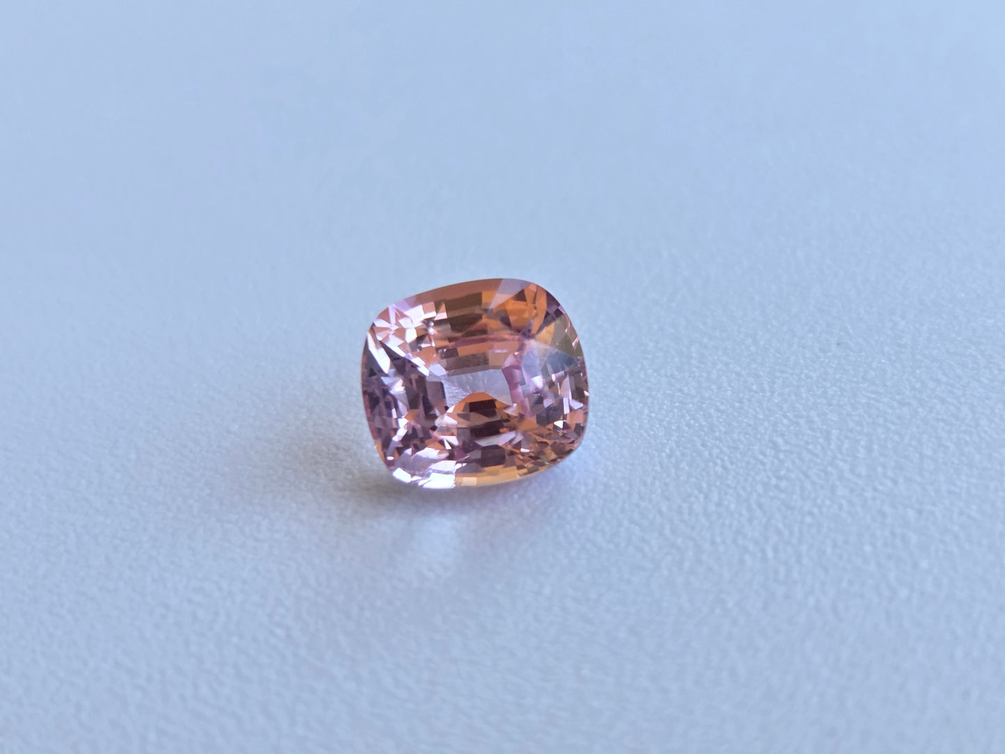 2.05 CT PADPARADSCHA SAPPHIRE